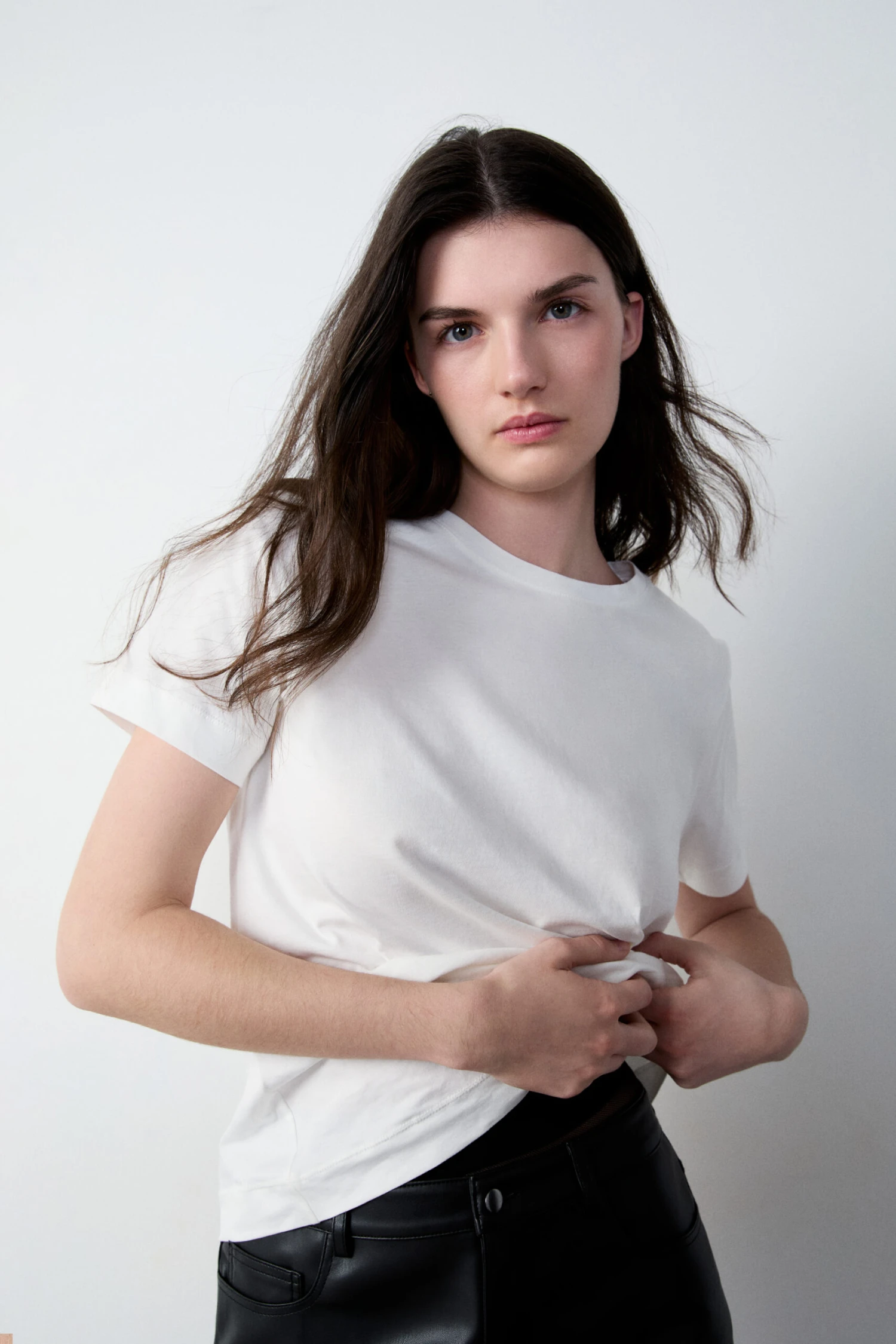 T-Shirt Mit Kurzen Ärmeln, 100 % Bio-Baumwolle ECRU 1 T-Shirt Mit Kurzen Ärmeln, 100 % Bio-Baumwolle ECRU