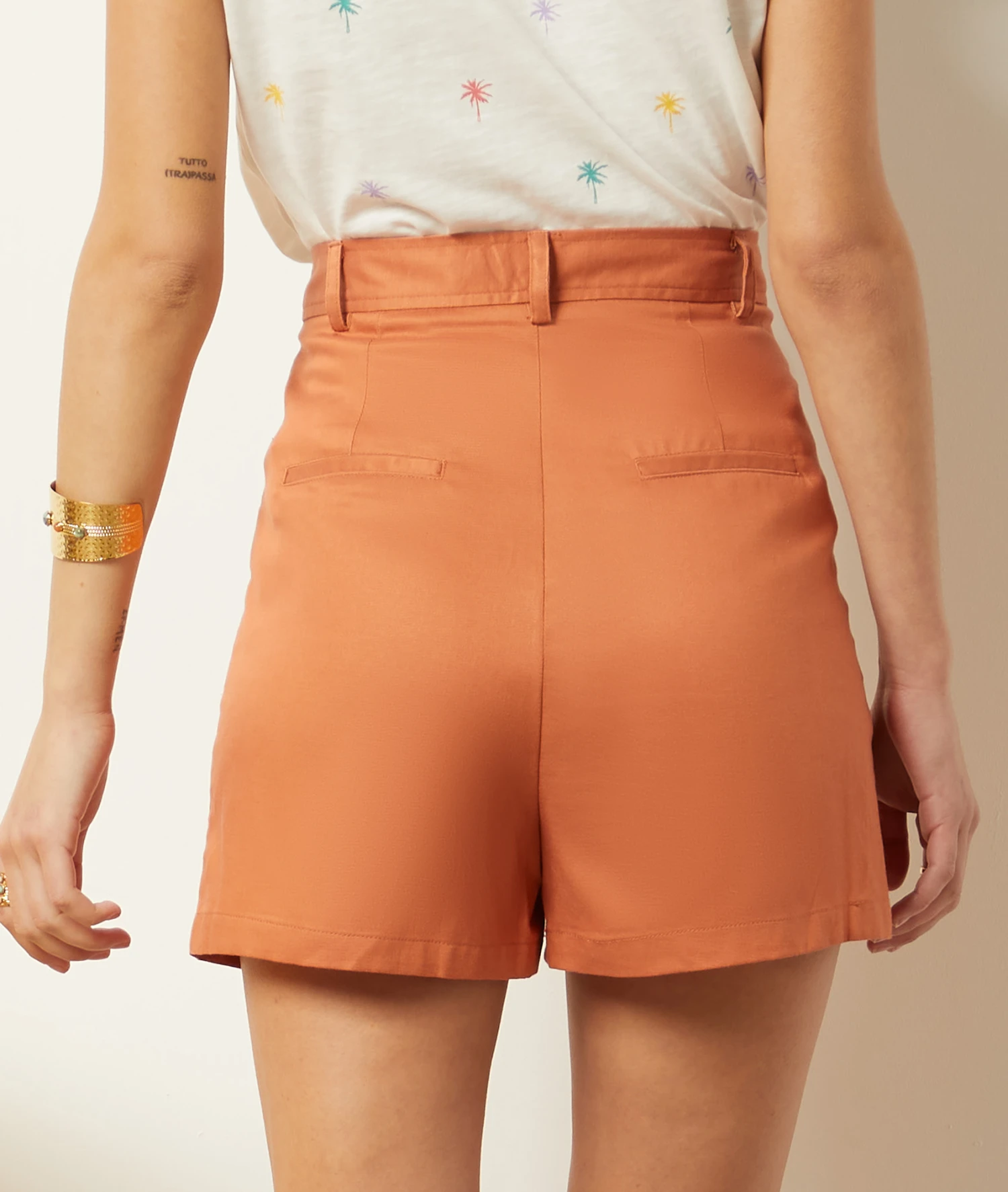 Shorts Mit Hoher Taille HENNA 4 Shorts Mit Hoher Taille HENNA – Bild 4