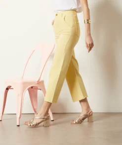 Weit Geschnittene Jeans HELLGELB -Jane Kleidung Geschaft 654037943 c