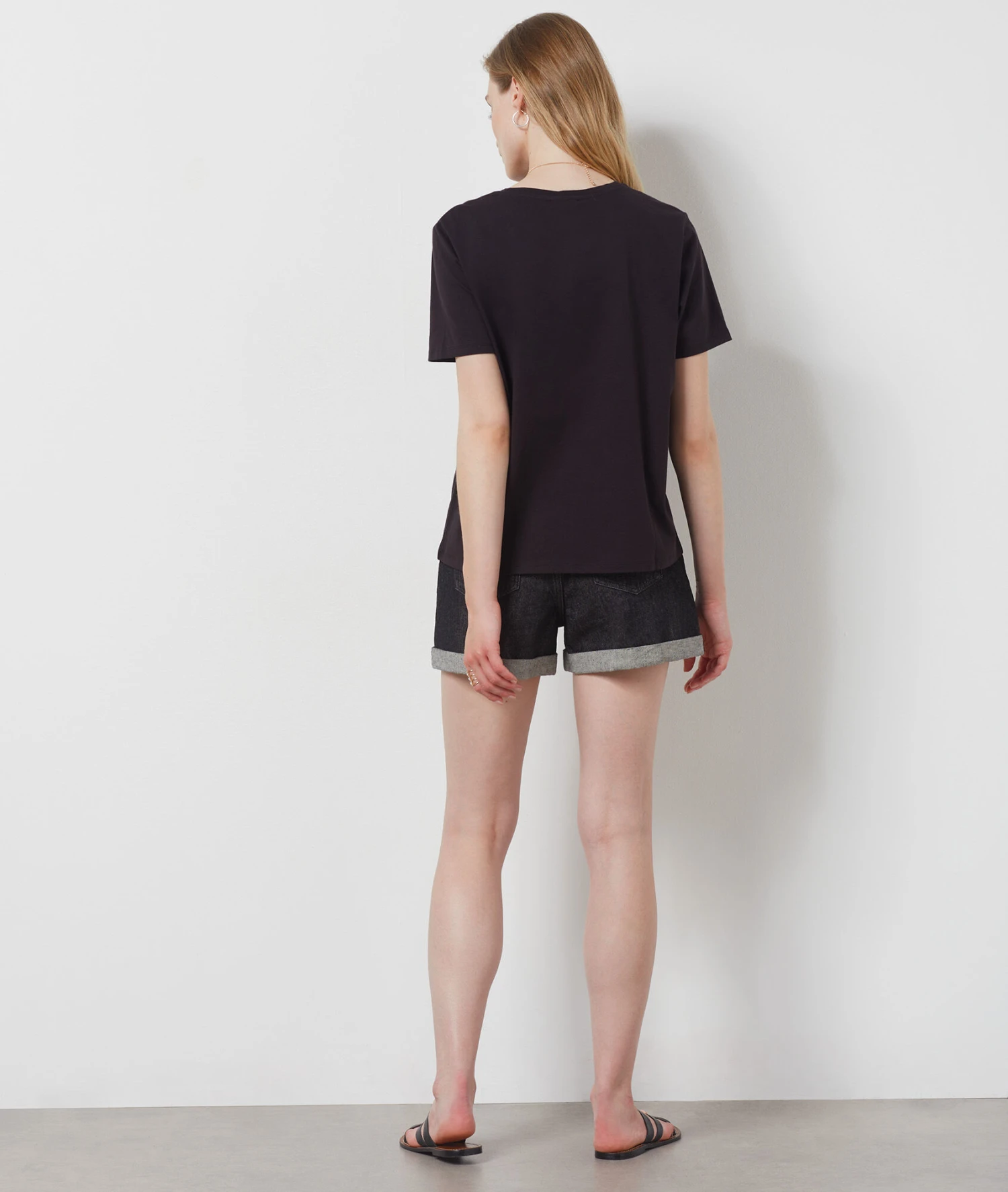 T-Shirt Mit Kurzen Ärmeln, 100 % Baumwolle „colors“ SCHWARZ 2 T-Shirt Mit Kurzen Ärmeln, 100 % Baumwolle „colors“ SCHWARZ – Bild 2