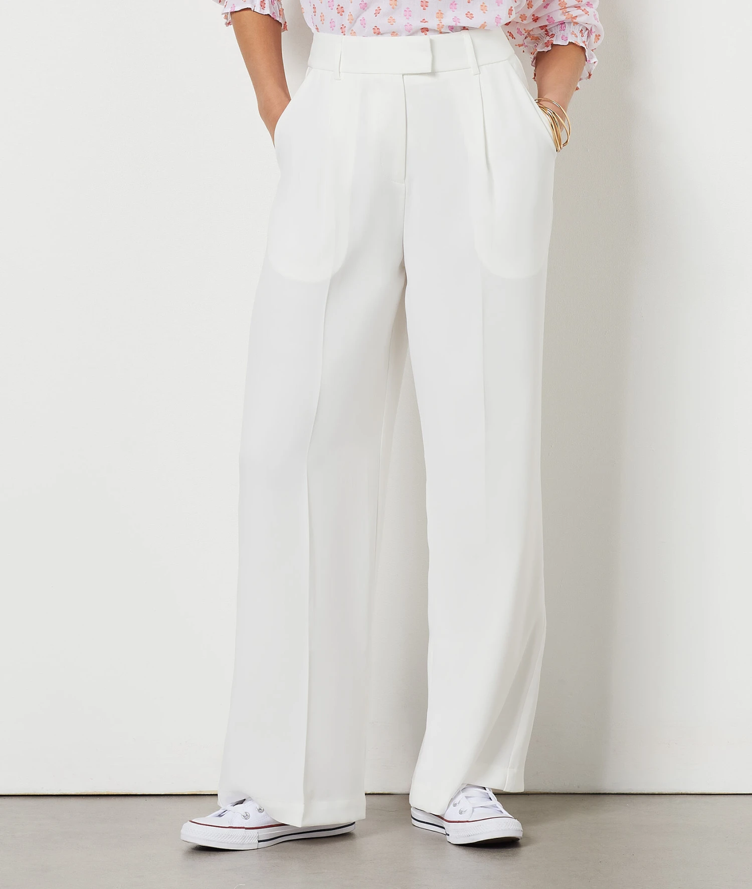 Hose Mit Weitem Schnitt ECRU 2 Hose Mit Weitem Schnitt ECRU – Bild 2