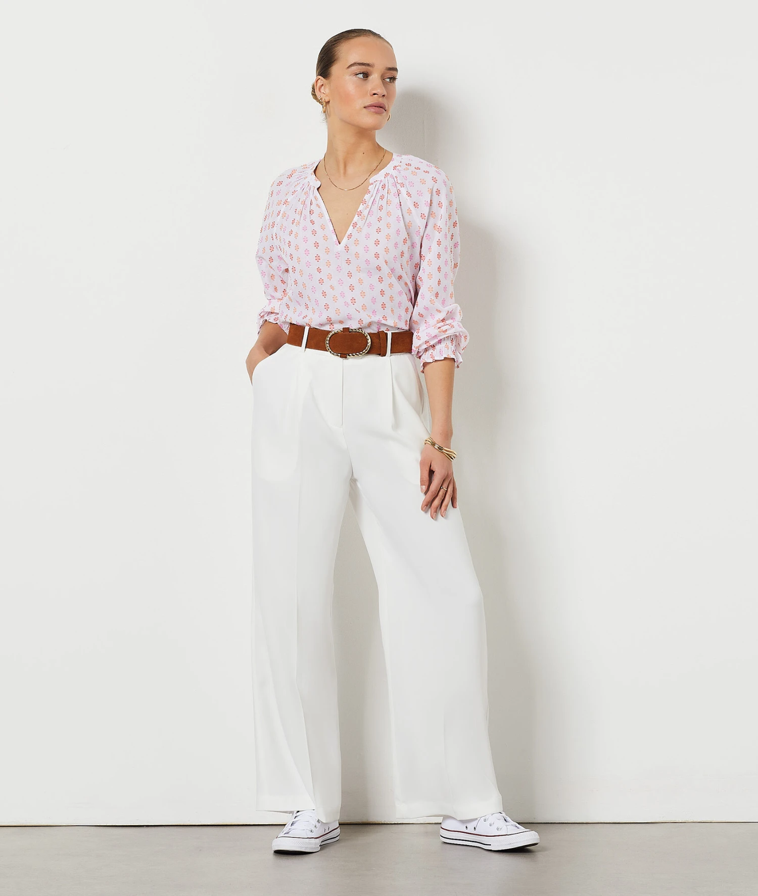 Hose Mit Weitem Schnitt ECRU 1 Hose Mit Weitem Schnitt ECRU